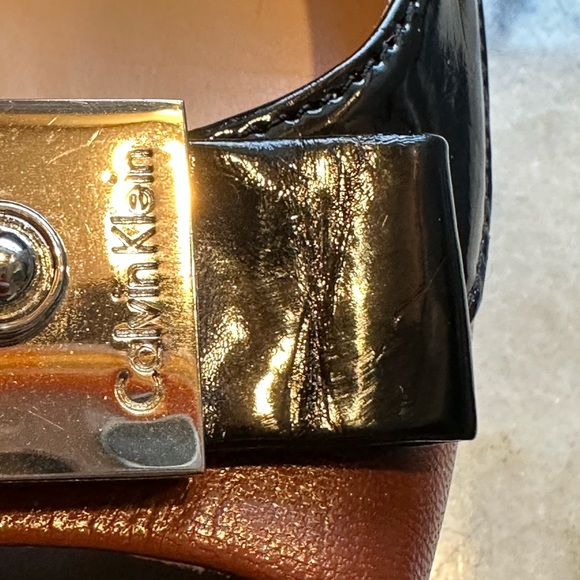 Calvin Klein Business Formal Brown & Black Shoe Metal Buckle Peep Toe Sz 9 1/2 - Picture 11 of 12